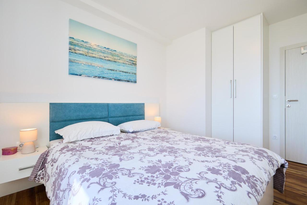 Stiga 4 - New 2 Bedroom Apartment Babino Polje Kültér fotó